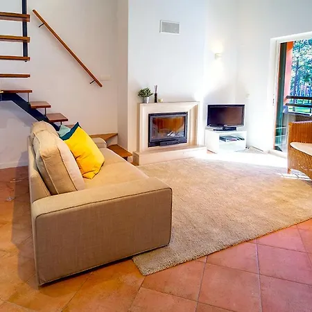 Beautiful Lisbon Golf&beach Duplex Flat