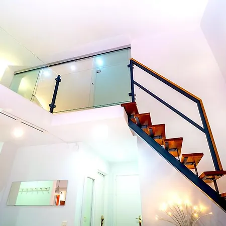 Apartamento Beautiful Lisbon Golf&beach Duplex Flat *