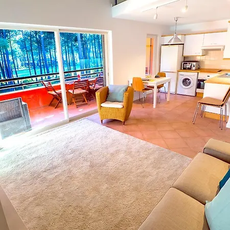 Beautiful Lisbon Golf&beach Duplex Flat Charneca (Setubal)